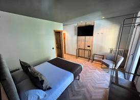 Yomo Petit Paris 3