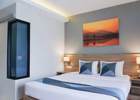 Blue Rabbit Hotel 4