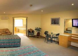 Pinnacle Holiday Lodge 4