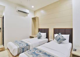 HOTEL SURAT 5