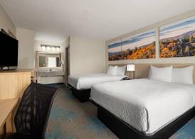 Days Inn by Wyndham Murphy 5