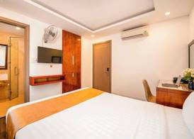 Waikiki Beach Hotel Da Nang 4