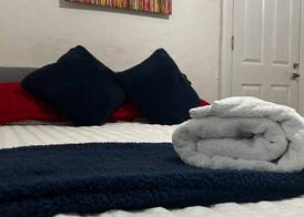 Balham Double Deluxe Room 4 2
