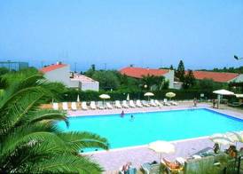 Calanica Resort 2