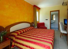 Piccolo Hotel 2