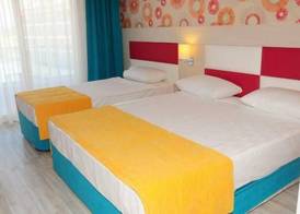 Side Win Hotel 5