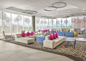 DoubleTree by Hilton Edmonton Downtown 5
