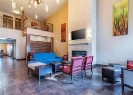 Comfort Suites Yakima 4