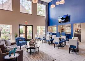 Guesthouse Inn & Suites Lexington 4