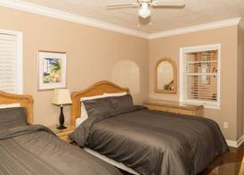 Riptide Oceanfront Hotel 5