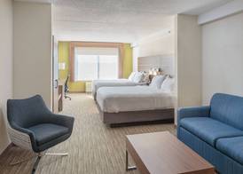 Holiday Inn Express & Suites BELLEVILLE by IHG 3