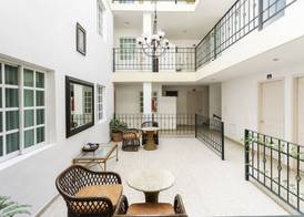 Hotel Gandhi 5