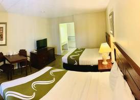 Niagara's Best Inn 4