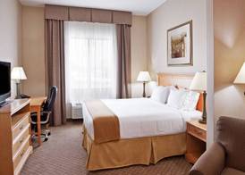 Holiday Inn Express & Suites CHESTERFIELD - SELFRIDGE AREA by IHG 3