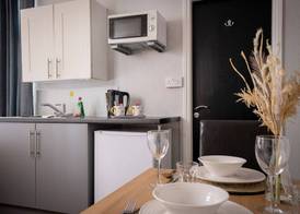 Coasters Holiday Apartments 4