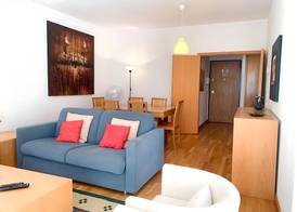 Marina View 1 Bedroom Apartment w Swimming Pool 3
