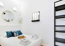 Beautiful Apartment - 1br/4p - Near Nation 2