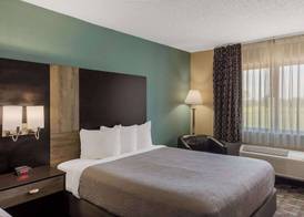 Quality Inn Galesburg near US Highway 34 and I-74 2