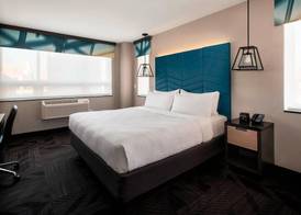 Four Points by Sheraton Manhattan SoHo Village 4