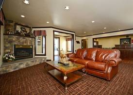Yellowstone West Gate Hotel 2