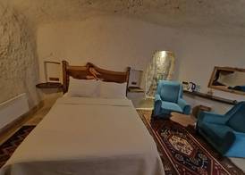 Apex Cave Hotel 4