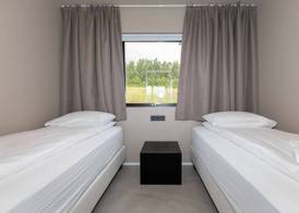 North Mountain View Suites 4