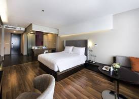 Novotel Suites Hanoi 4