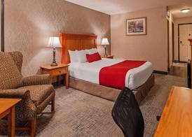 Best Western Plus Rivershore Hotel 5