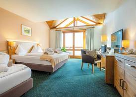 Hotel Das Gastein - ganzjährig inklusive Alpentherme Gastein & Sommersaison inklusive Gasteiner Bergbahnen 4