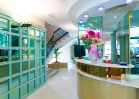 Hotel Ariane - BEACHFRONT, XXL Breakfast & Sea View 3
