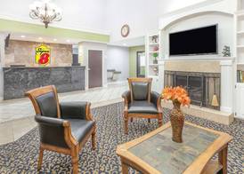 Super 8 by Wyndham Lowell/Bentonville/Rogers Area 2