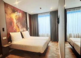 Nebula Hotel by Ine's 4