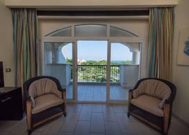 Reef Oasis Blue Bay Resort & Spa 4