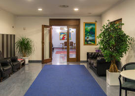 Royal Hotel 3
