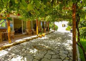 Dionysos Apartments 2