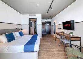 South 32 Hotel by Zzzing 3