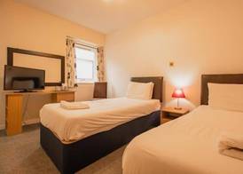 The Ben Mhor Hotel, Bar & Restaurant 5