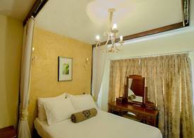 Mimosa Court Apartments 2