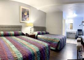 Emerald Best Motel 4