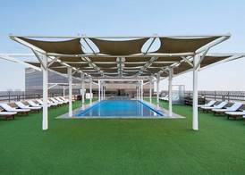Hyatt Regency Dubai & The Galleria Residence 2