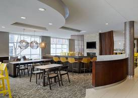 SpringHill Suites by Marriott Bloomington 3
