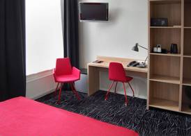 Huxley House Hotel 5
