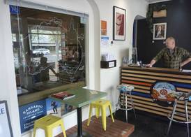 Adelaide Travellers Inn Backpackers Hostel 2