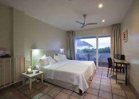 Hotel MC San José 4