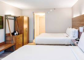 Holiday Inn Express CHARLESTON US HWY 17 & I-526 by IHG 4