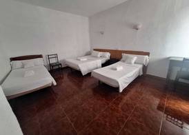 Hostal Alonso No Limit Madrid 3