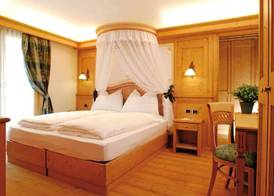 Nivis Hotel 3
