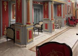 Cosmopolitan hotel 3