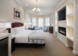 Best Western Grandma's Feather Bed 3