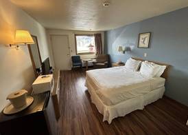 Valley Inn and Suites 5